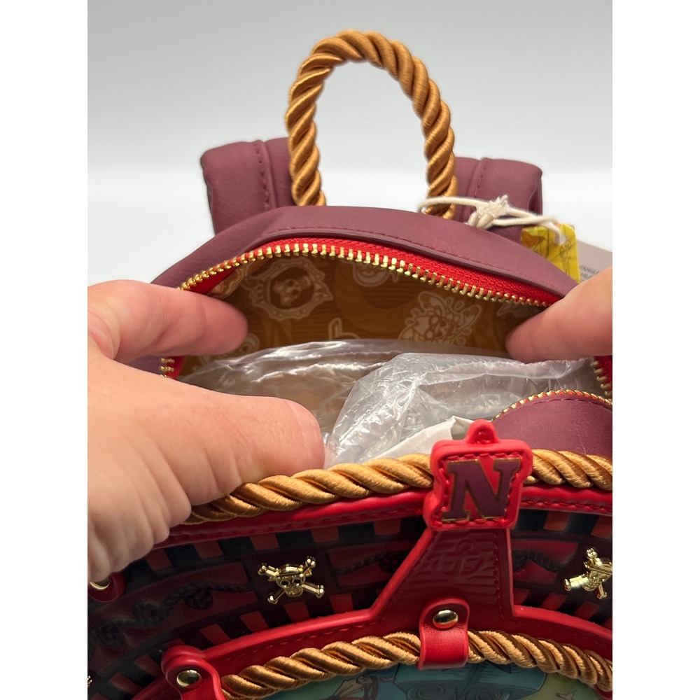 Loungefly One Piece Straw Hat Crew Compass Mini Backpack OPBK0015 Burgundy Red - Picture 4 of 8